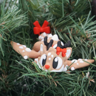 Mini Christmas Reindeer Dragon (Latte) — photo 1