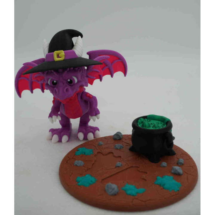 Hex the Coven Lord Dragon with Playset — photo 2